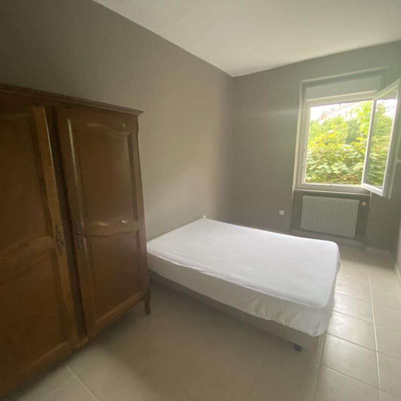 Location Appartement 2 pièces Meublé 41m² LE CREUSOT 71200 - Photo 1