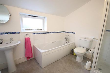 2 bedroom house to rent - Photo 4