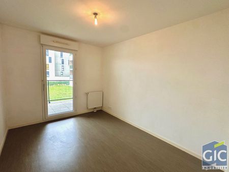 Location Appartement 3 pièces 66m² - Photo 2