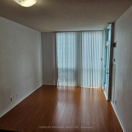 For Lease - 3939 Duke Of York Boulevard Unit# 3006, Mississauga, Ontario - Photo 2