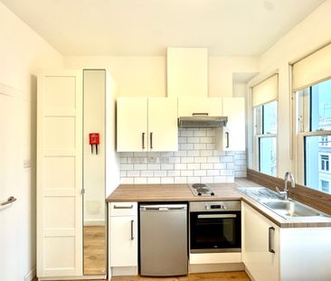 Warwick Road, Earls Court, London, SW5 - Photo 1