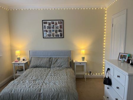 Room in a Shared House, Clapham Road, SW9 - Photo 2