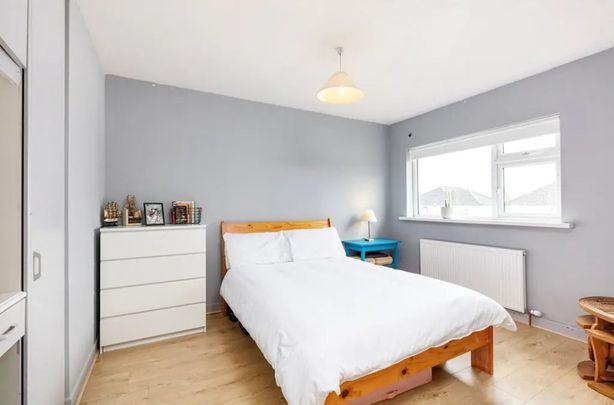 Seven Oaks, Dublin - Photo 1