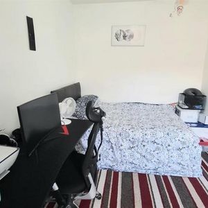 3 bedroom house to rent - Photo 2