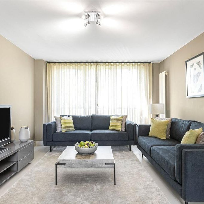 3 bedroom apartment to rent - Photo 1