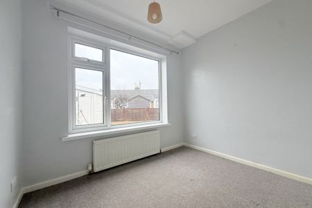 Oak Glade, YORK - Photo 3