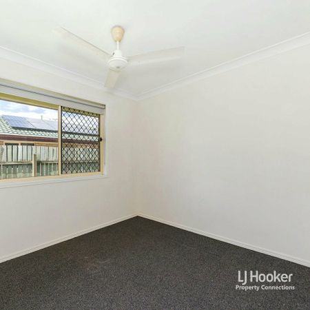 QUALITY 4 BEDROOM FAMILY HOME | SIDE ACCESS | QUIET CUL-DE-SAC! - Photo 3