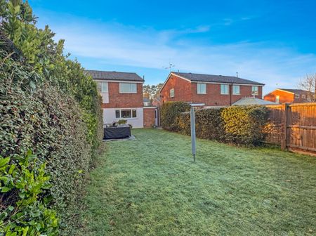 Fernhill Close, Woodbridge, IP12 - Photo 3
