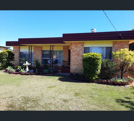 30 Williams Road, Svensson Heights, Qld 4670 - Photo 2