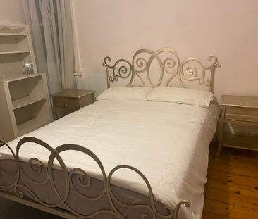 4-bedroom shared house, Margaret St - Photo 6