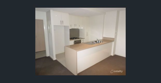 Contemporary Comfort Meets Urban Convenience: Your Ideal Ascot Vale Lifestyle Awaits 204/8 Burrowes Street, Ascot Vale - Photo 1