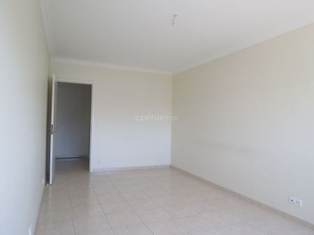 Apartamento T2 para Arrendamento em Alfornelos perto do Metro - Photo 4