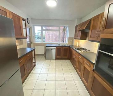 Knowl Park, Elstree, WD6 - Photo 6