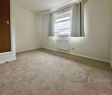 Walker Gardens, Grange Park, Hedge End, SO30 - Photo 2