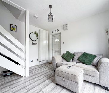 1 bedroom semi-detached house to rent - Photo 3