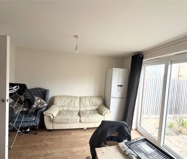 1 bedroom house to rent - Photo 2