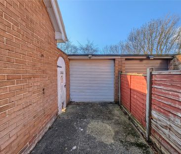 3 bed detached bungalow to rent in Whithorn Grove, Hemlington, TS8 - Photo 1