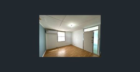 Lovely Family Home - Photo 4