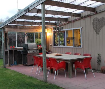 Character Cottage in Te Puna - Rural Setting - Te Puna - Photo 4