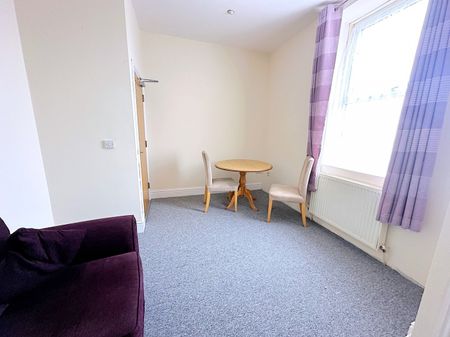 A 1 Bedroom Apartment Instruction to Let in St Leonards-on-Sea - Photo 4