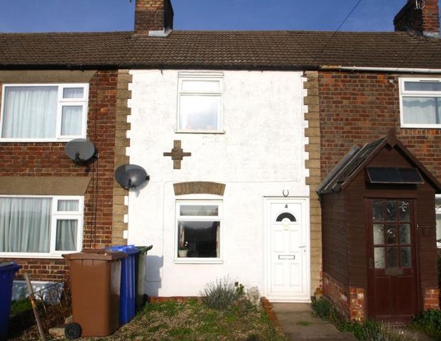 2 bedroom house to rent - Photo 1