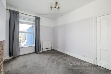 3 bedroom house to rent - Photo 3