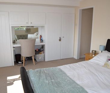 4 bedroom detached house to rent - Photo 5