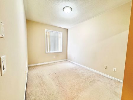For Lease - 383 Prince Of Wales Drive Unit# 108, Mississauga, Ontario - Photo 5
