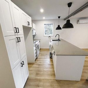 🏙️ 5½ à louer – 215 rue Alexandre, Sherbrooke - Photo 2