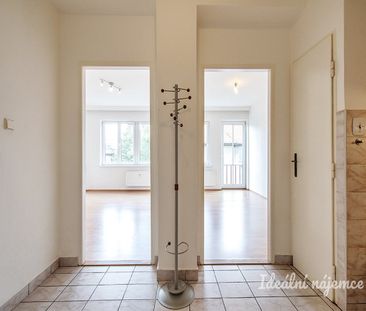 Pronájem bytu 2+1 43 m² - Фото 4