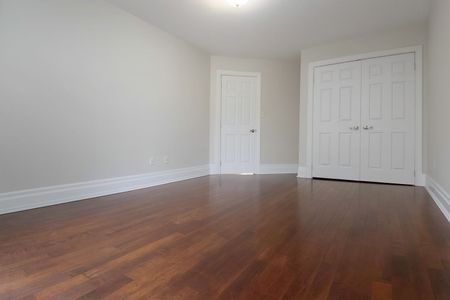 For Lease - 1291 Pape Avenue Unit# Main, Toronto, Ontario - Photo 3