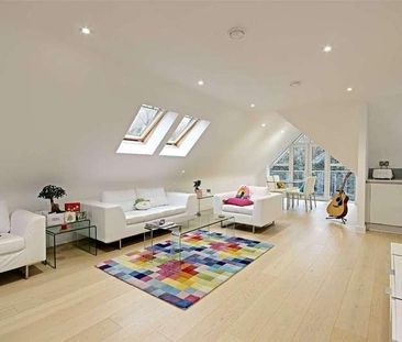 Brookmans Manor, Georges Wood Road, Brookmans Park, Hertfordshire, AL9 - Photo 3
