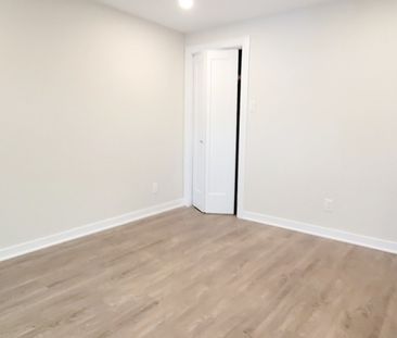 4098 Rue Dorion, H2K 4B9, Montréal - Photo 5