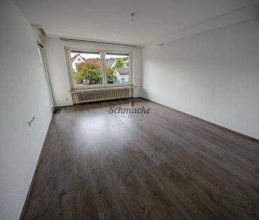 Schöne, ruhige 3,5-Zi.-Wohnung mit Garten & Balkon im 1. OG, gute A... - Foto 1
