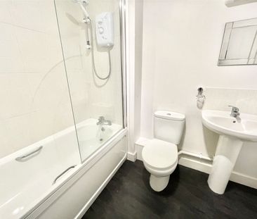 Sandhurst Apartments, Hightown, Wrexham, LL13 - Photo 2