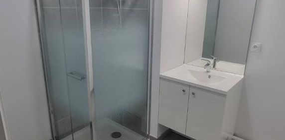 location Appartement T2 DE 41.7m² À AMIENS - Photo 2