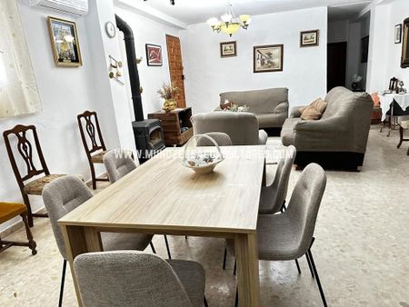 4 bedroom luxury Villa for rent in Navas del Selpillar, Andalusia - Foto 4