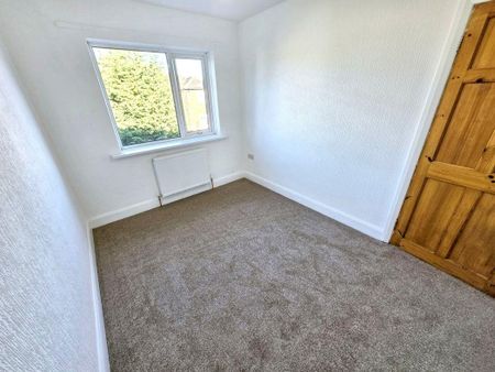 3 bed semi-detached house to rent in NE23 - Photo 3