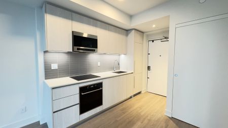 For Lease - 8 Cumberland Street Unit# 3108, Toronto, Ontario - Photo 2