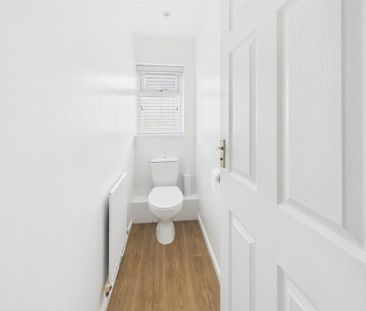 2 bedroom maisonette to rent - Photo 5