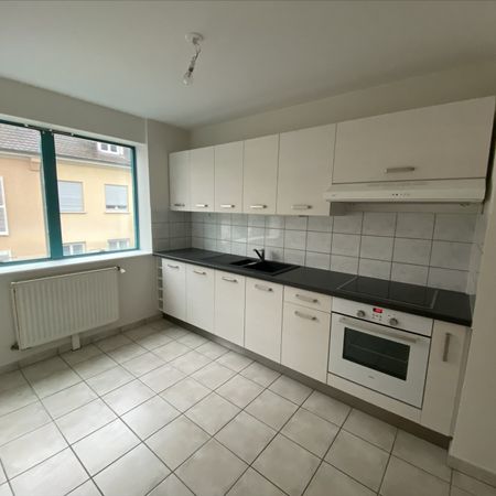 Location Appartement 2 pièces 48m² - Photo 4