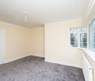 2 bedroom apartment to rent Highfields, Sutton Common Road, Sutton,... - Photo 3