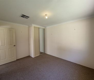 Spacious 4x2 Family Home in Popular Meadow Springs - Photo 6