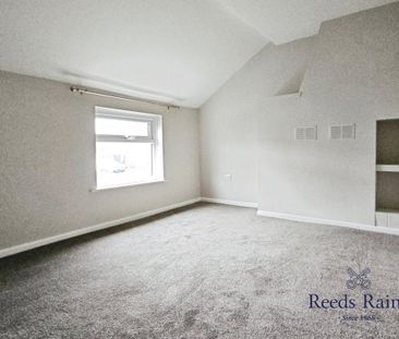 3 bedroom end of terrace house to rent - Photo 1