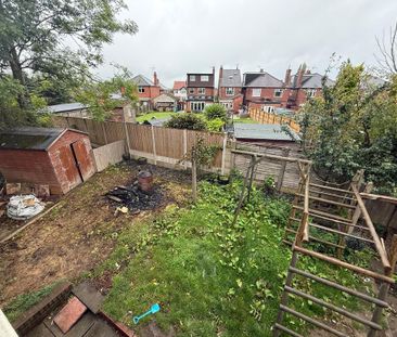 3 bedroom semi-detached house to rent - Photo 5