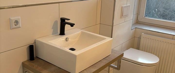 Erstbezug nach Kernsanierung, 2,5 Zimmer Wohnung - Photo 1