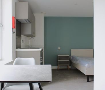 Studio to rent - Photo 1