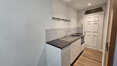 Studio to rent - Photo 4