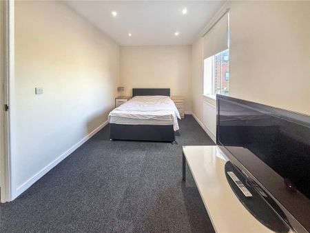 1 bedroom apartment to rent - Photo 5