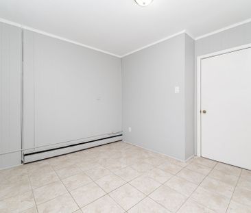 For Lease - 2138 Ghent Avenue Unit# 6, Burlington, Ontario - Photo 6